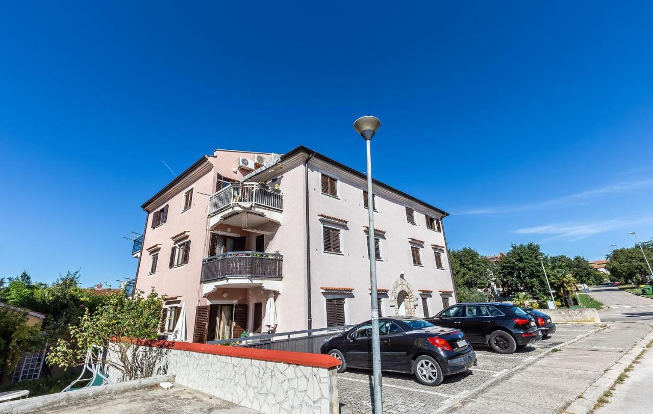 Medak Apartman Poreč Kültér fotó